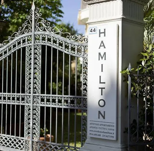 Hamilton Apartamento Riccione